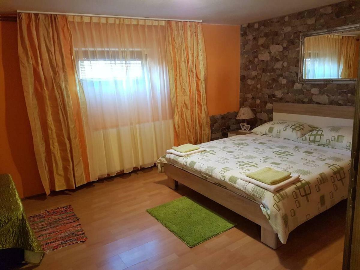סלוניי Apartment Tomasevic מראה חיצוני תמונה